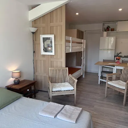 Les Olivettes D'uzes à Sainte Eulalie Appartement *